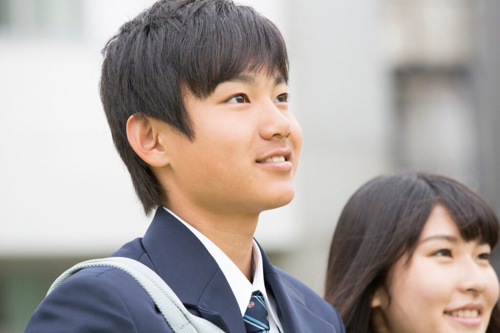 中学生は背中ニキビになりやすい？